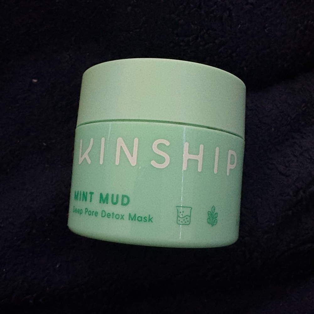Kinship Mud Mint Detox Mask